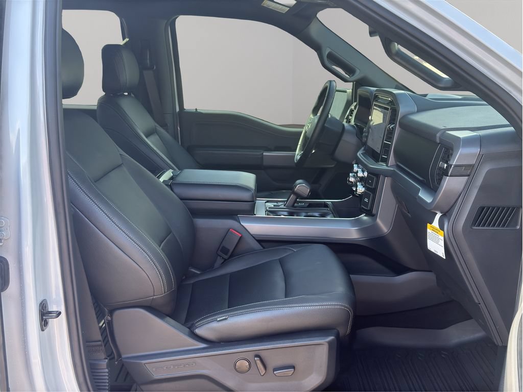 Used 2025 Ford F150 XLT w/ Equipment Group 302A MID AWD/4WD image 17