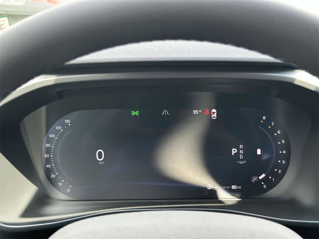 New 2026 Volvo XC40 B5 Plus w/ Protection Package Premier image 10