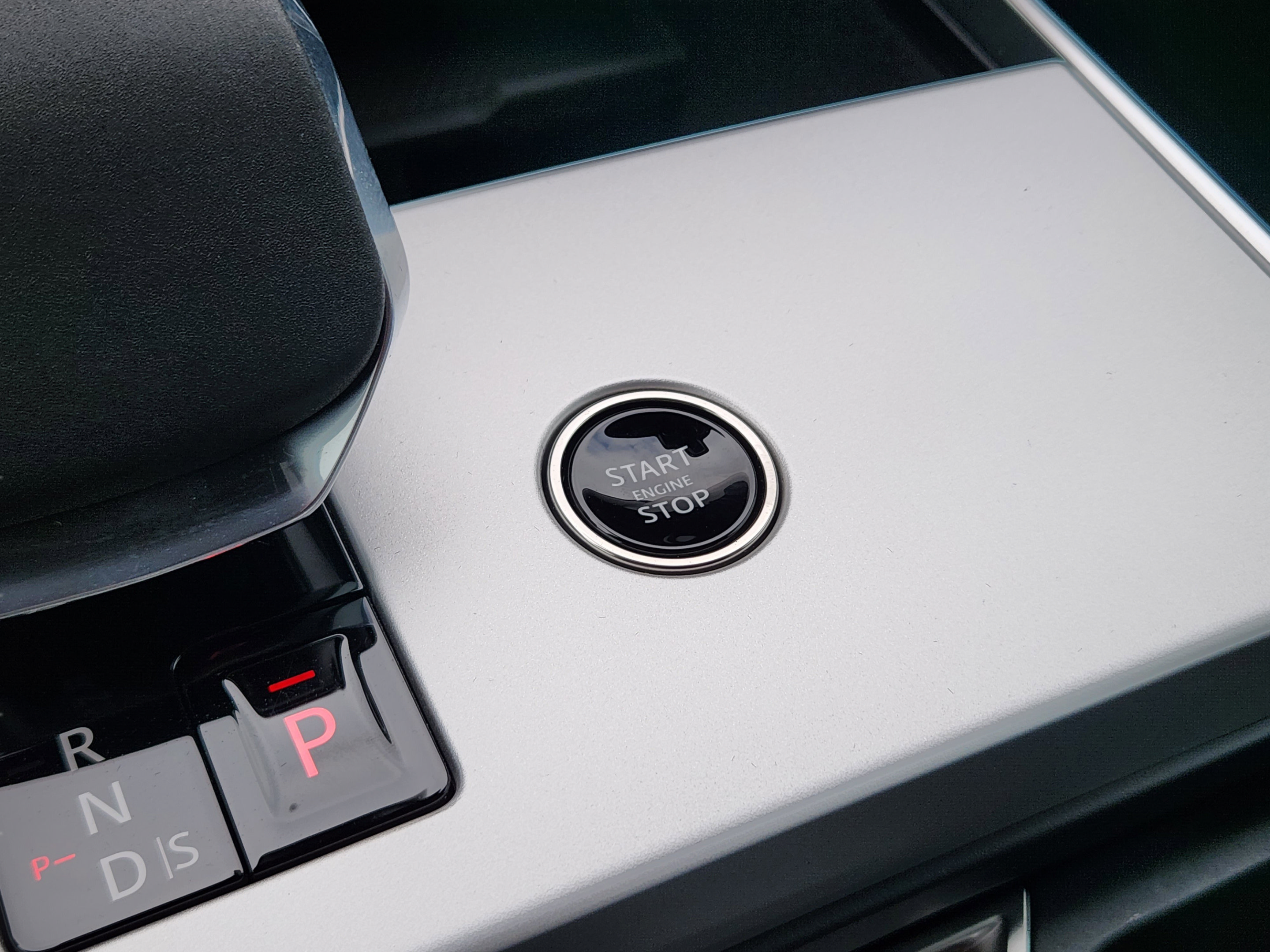 New 2026 Land Rover Range Rover SE AWD/4WD image 15