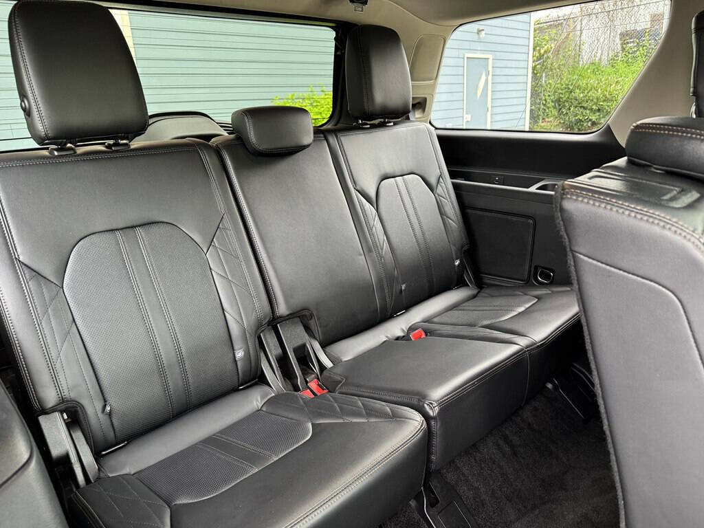 Used 2018 Ford Expedition Platinum AWD/4WD image 27