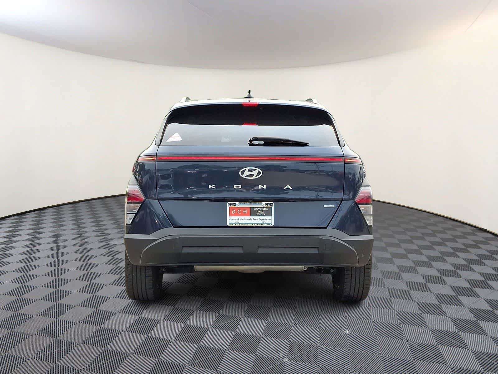Used 2025 Hyundai Kona SEL AWD/4WD image 6