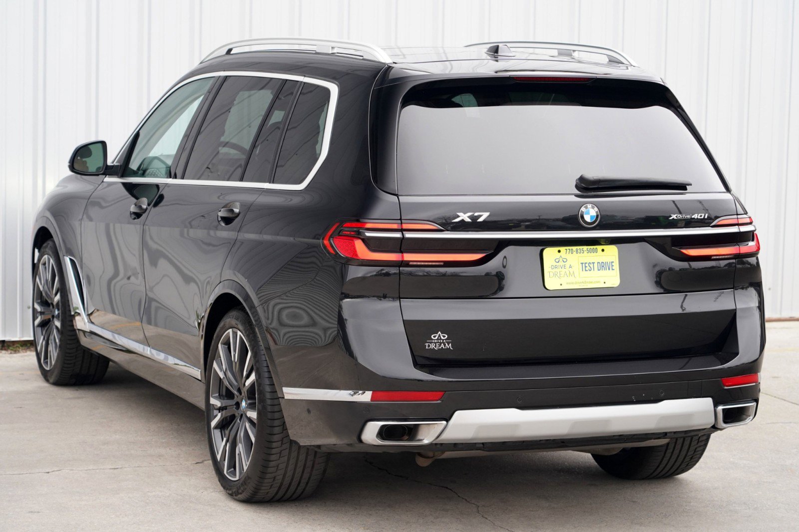 Used 2025 BMW X7 xDrive40i w/ Parking Assistance Package AWD/4WD image 55
