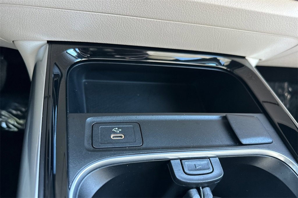 Certified 2026 Mercedes-Benz GLA 250 image 41