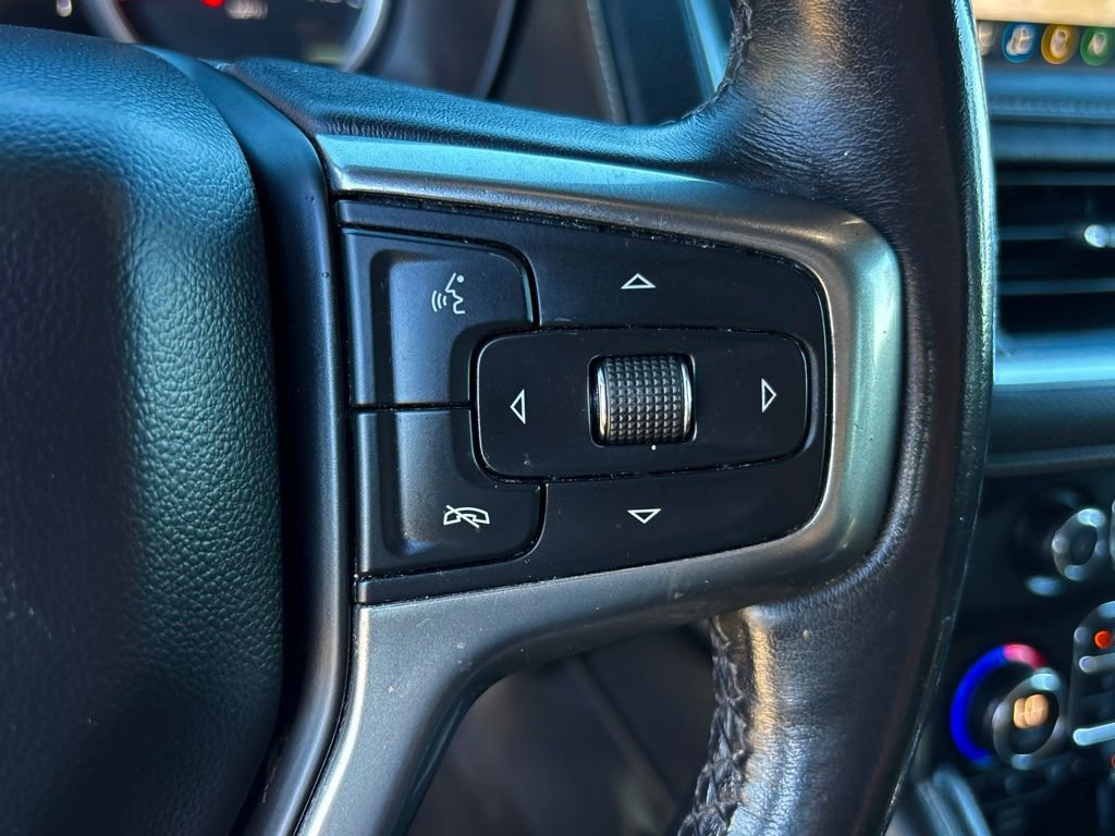 Used 2021 Chevrolet Suburban Premier image 21