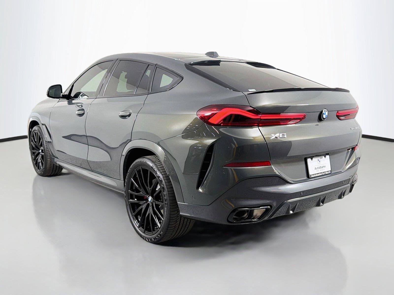 New 2027 BMW X6 xDrive40i w/ Executive Package AWD/4WD image 7