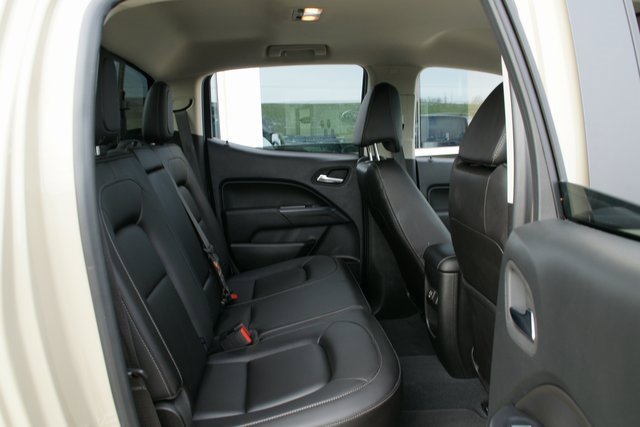 Used 2022 Chevrolet Colorado ZR2 image 32