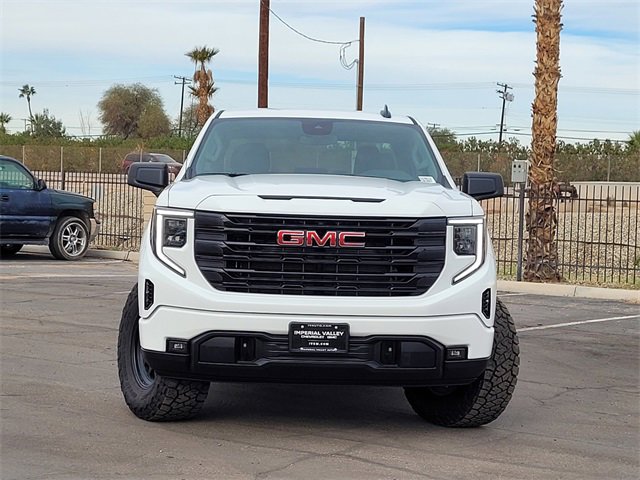 New 2026 GMC Sierra 1500 Elevation image 2