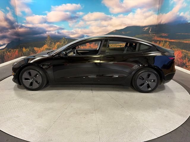 Used 2022 Tesla Model 3 Long Range AWD/4WD image 5