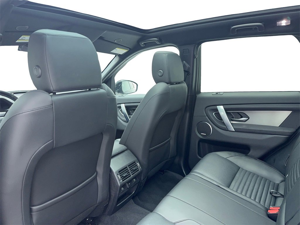 Used 2023 Land Rover Discovery Sport SE image 42