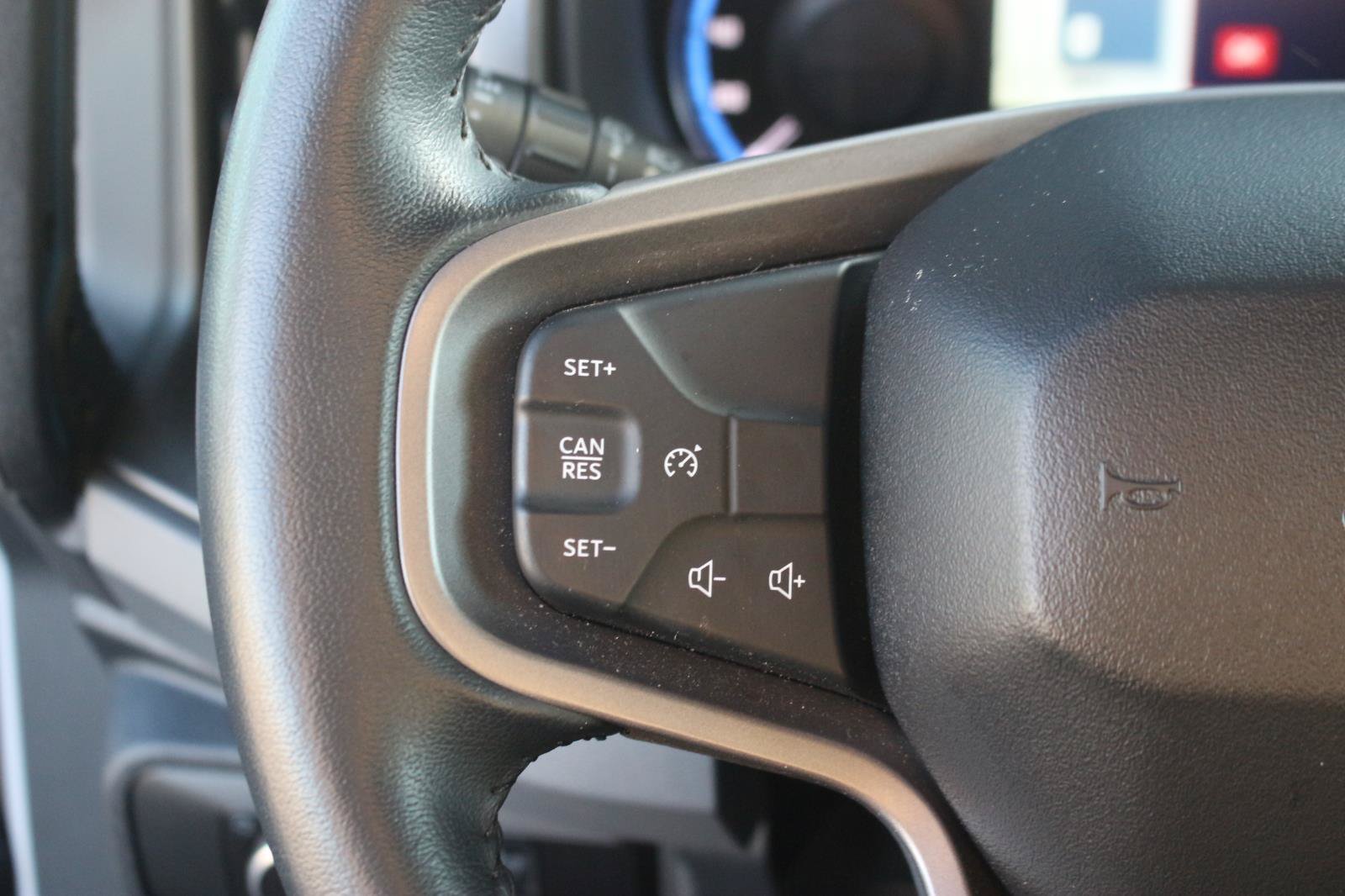 Used 2024 Ford Bronco Black Diamond AWD/4WD image 20