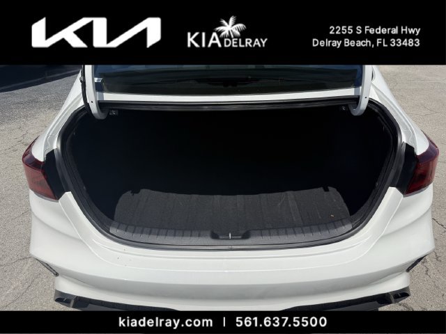 Certified 2024 Kia Forte LXS FWD image 8