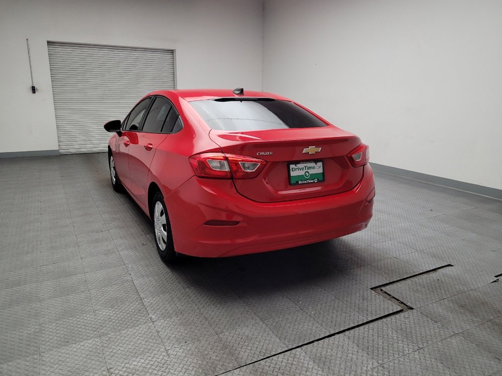 Used 2017 Chevrolet Cruze LS FWD image 6
