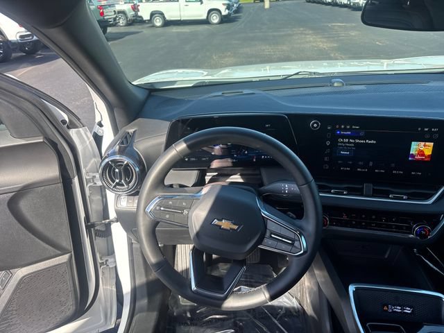 Used 2026 Chevrolet Equinox LT w/ Convenience Package II AWD/4WD image 16