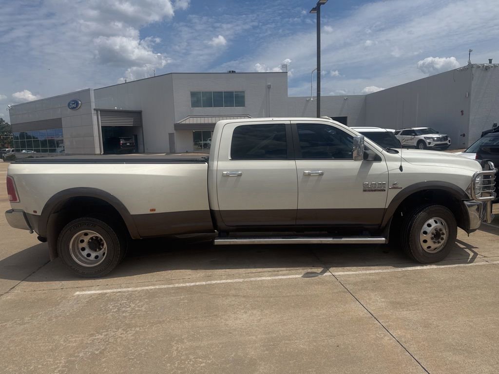 Used 2018 RAM 3500 Laramie w/ Convenience Group AWD/4WD image 5