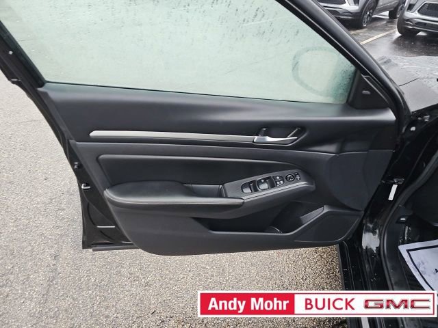 Used 2022 Nissan Altima 2.5 SV image 27