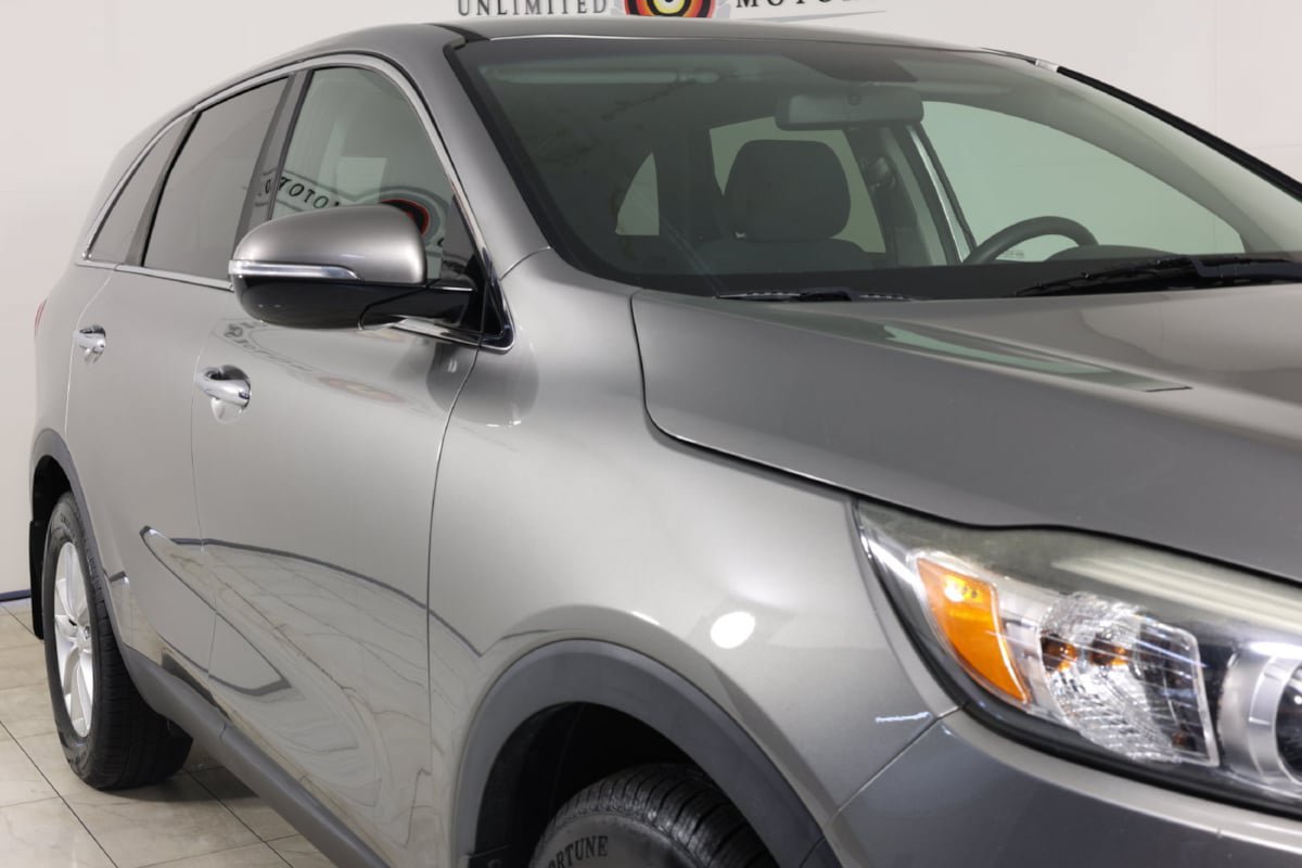 Used 2016 Kia Sorento L FWD image 36