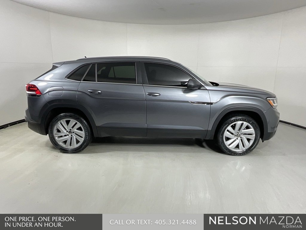 Used 2023 Volkswagen Atlas Cross Sport SE image 8