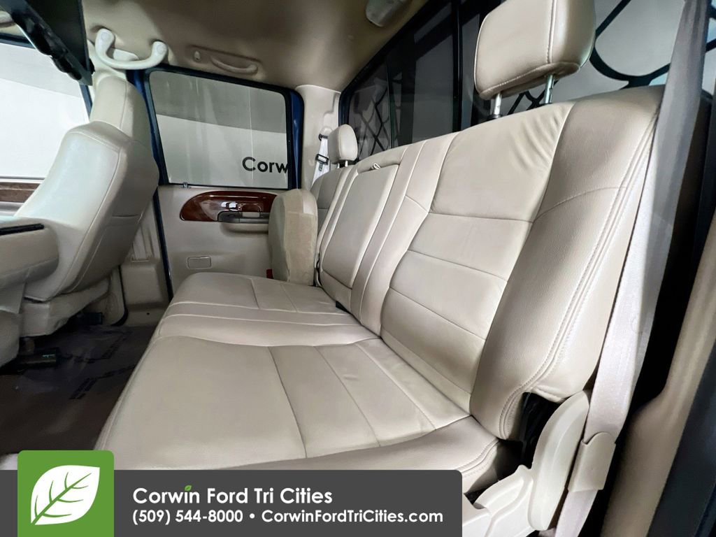 Used 2004 Ford F350 Lariat AWD/4WD image 21