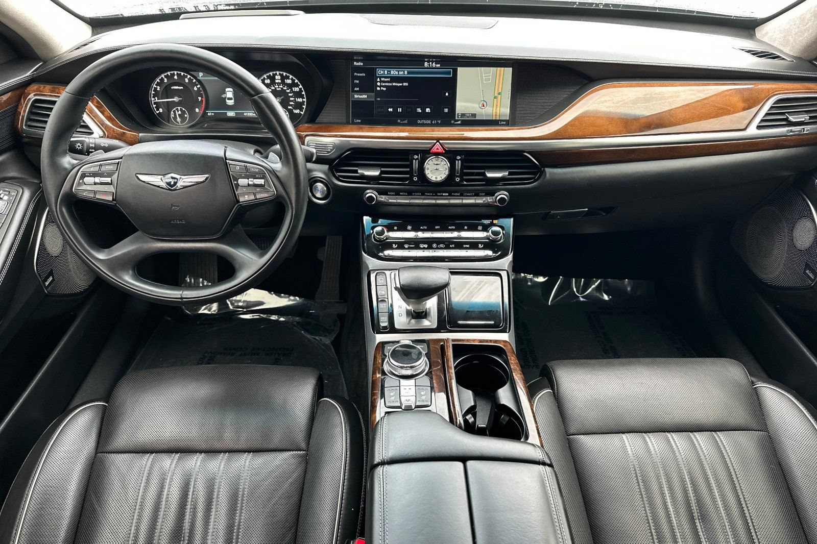 Used 2018 Genesis G90 5.0 Ultimate RWD image 15