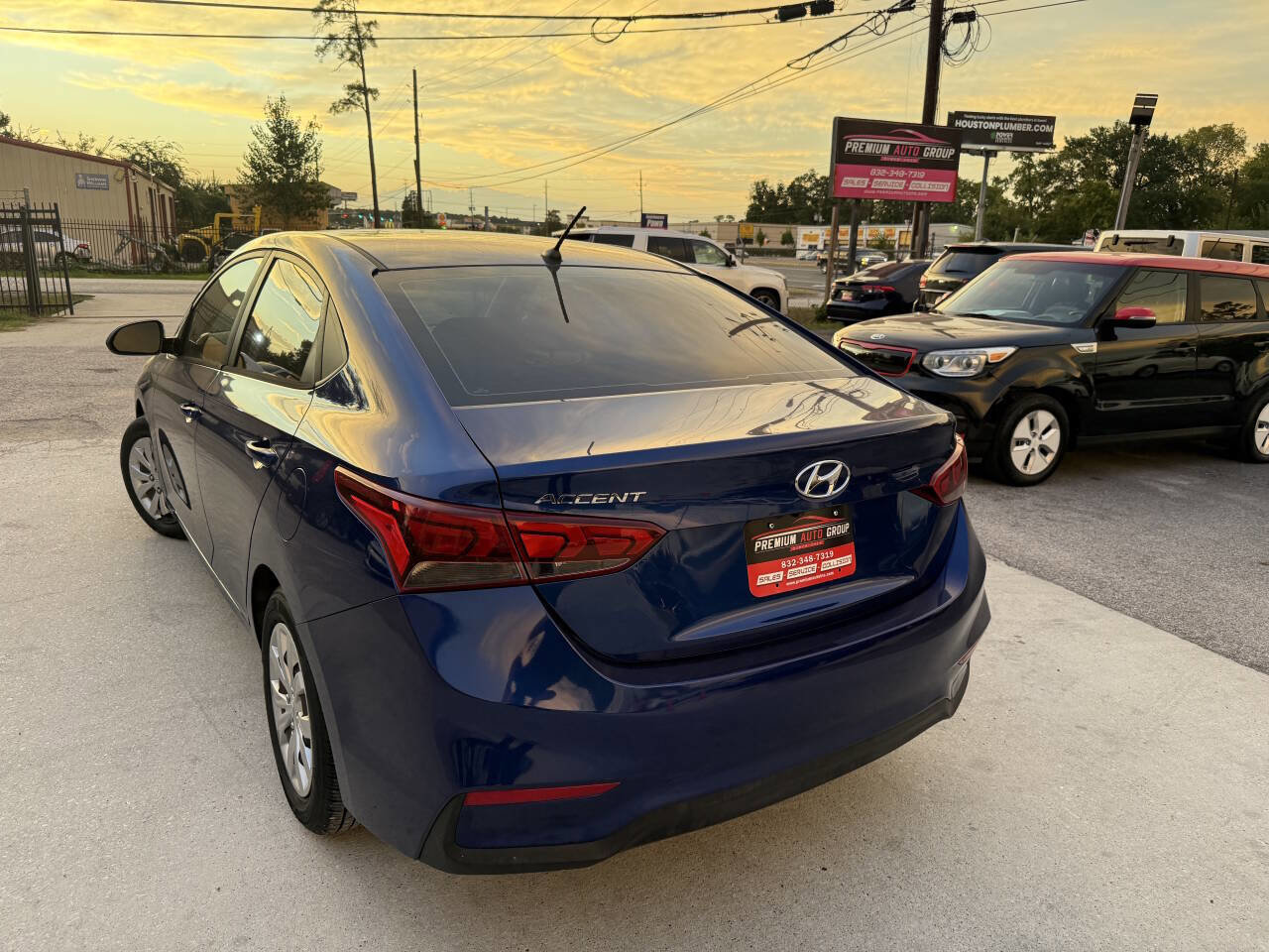 Used 2019 Hyundai Accent SE image 4