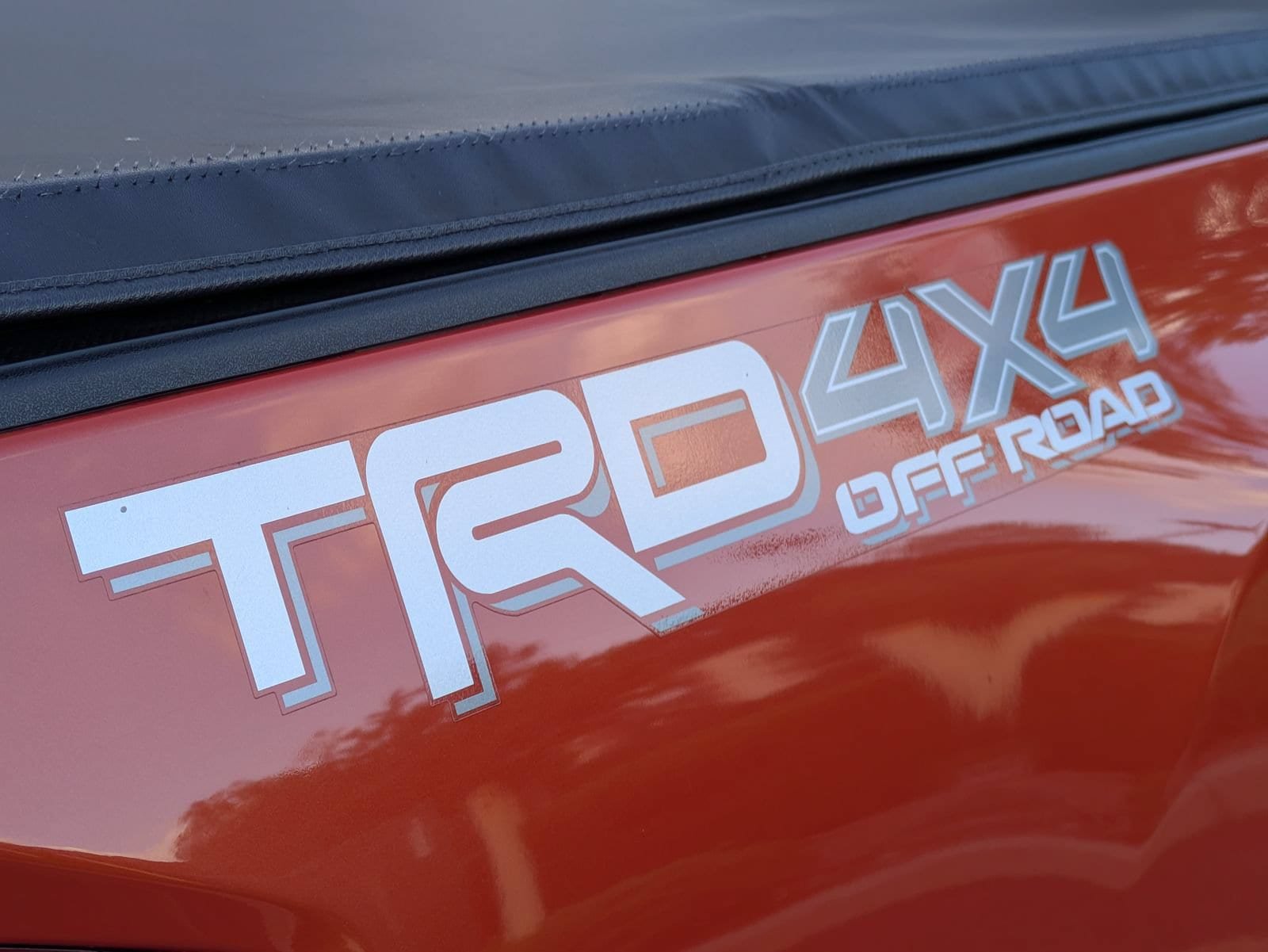 Used 2017 Toyota Tacoma TRD Off-Road w/ Tow Package (A/T) AWD/4WD image 34