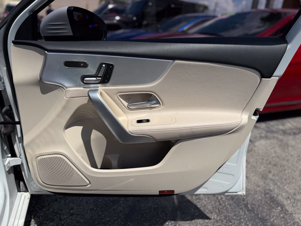 Used 2020 Mercedes-Benz A 220 w/ Premium Package image 27