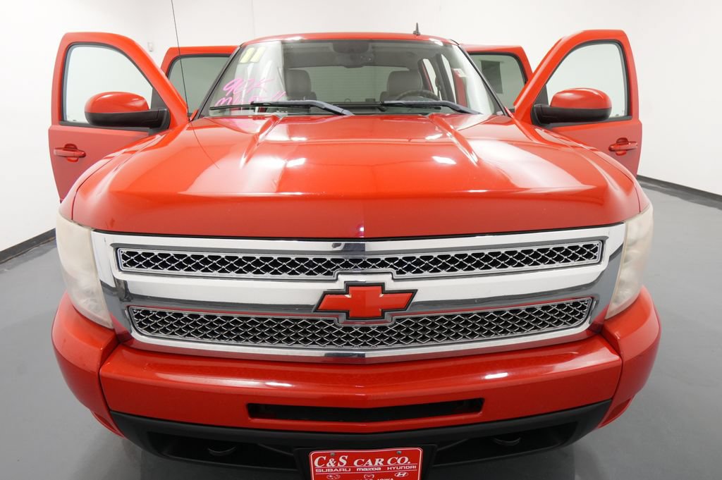 Used 2011 Chevrolet Silverado 1500 LTZ w/ Suspension Package, Off-Road AWD/4WD image 28