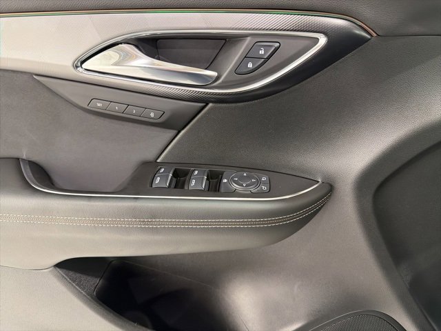 Used 2024 Buick Envision Sport Touring image 11