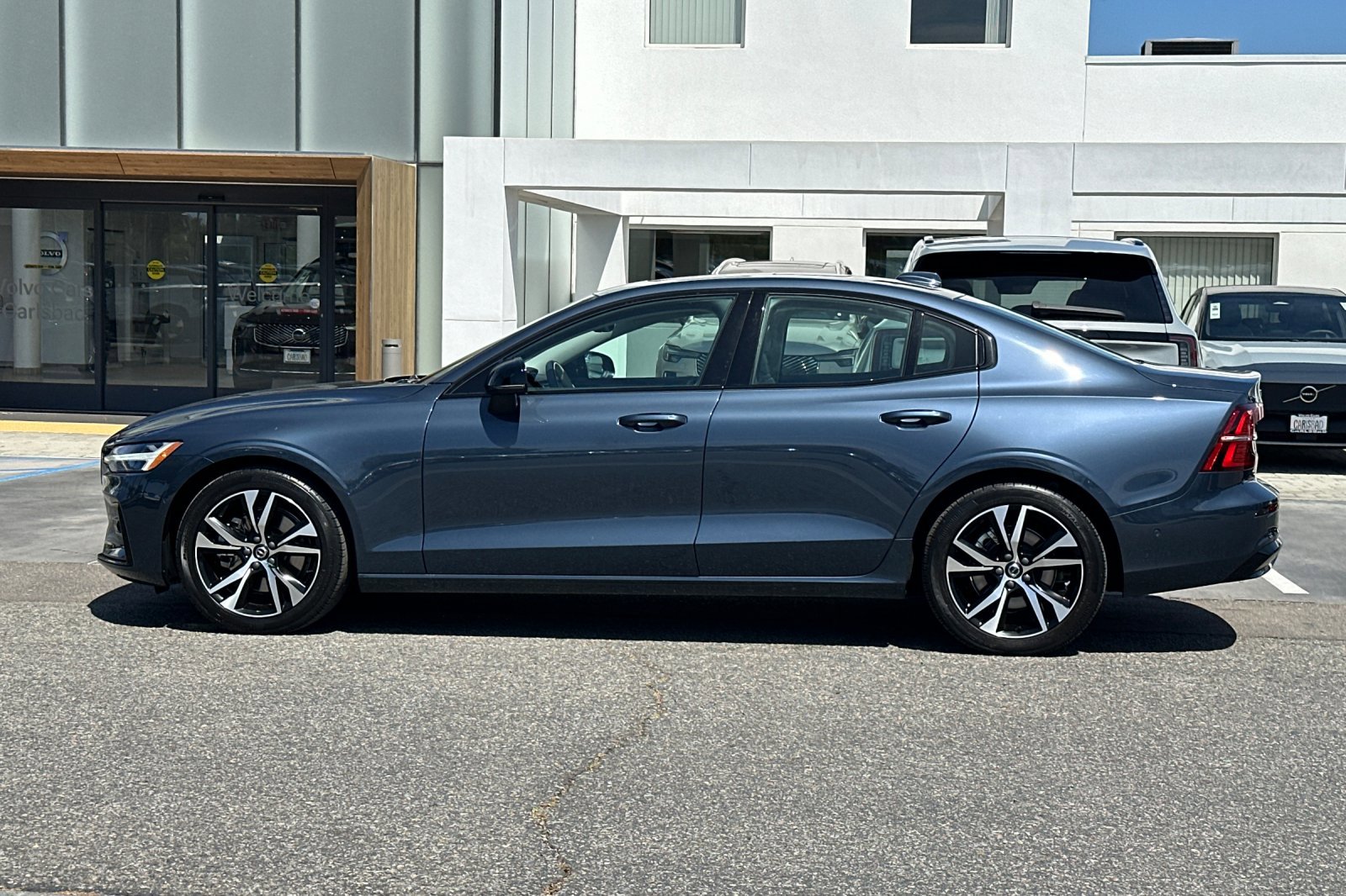 Certified 2023 Volvo S60 B5 Plus w/ Climate Package FWD image 7