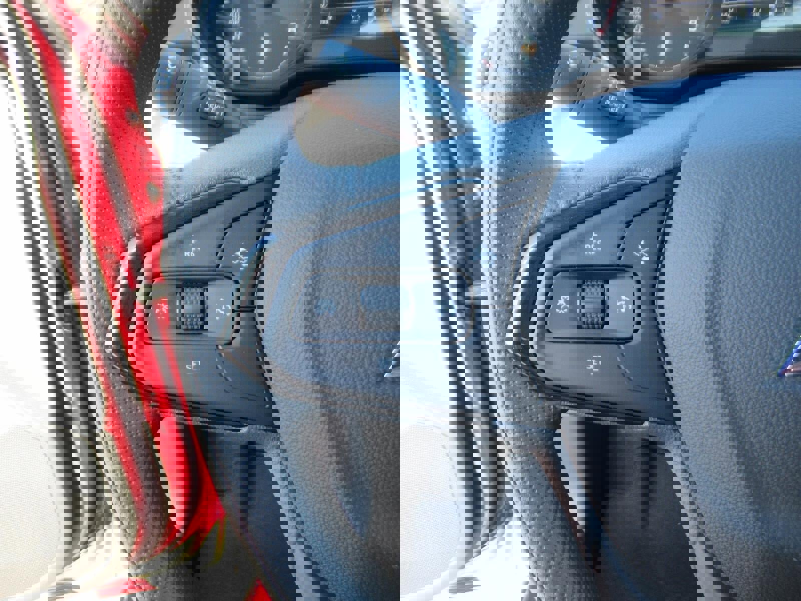 New 2026 Chevrolet Trax LS w/ LS Convenience Package image 18