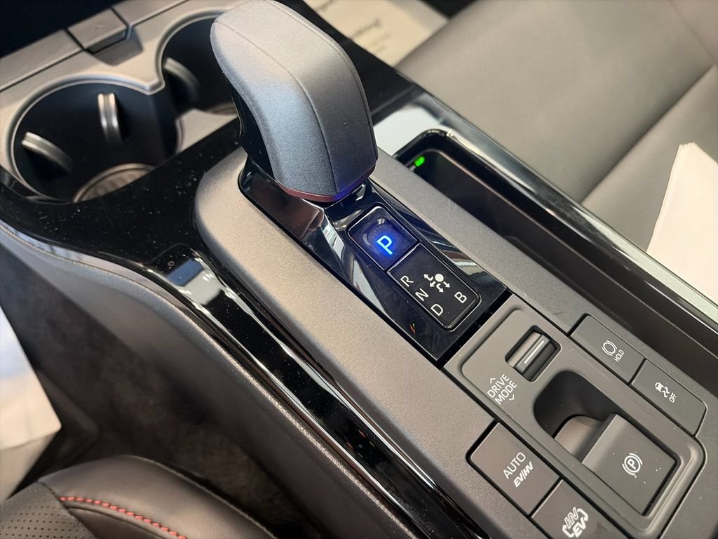 New 2026 Toyota Prius Plug-In Hybrid FWD image 22