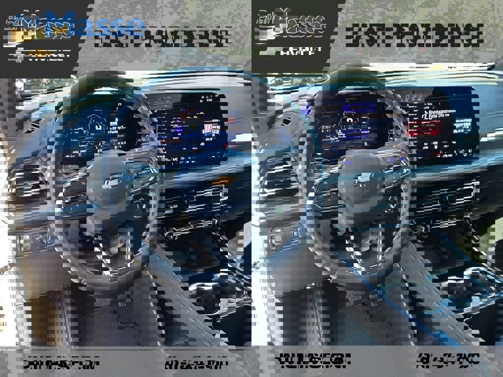 Certified 2025 Chevrolet Traverse LT image 11