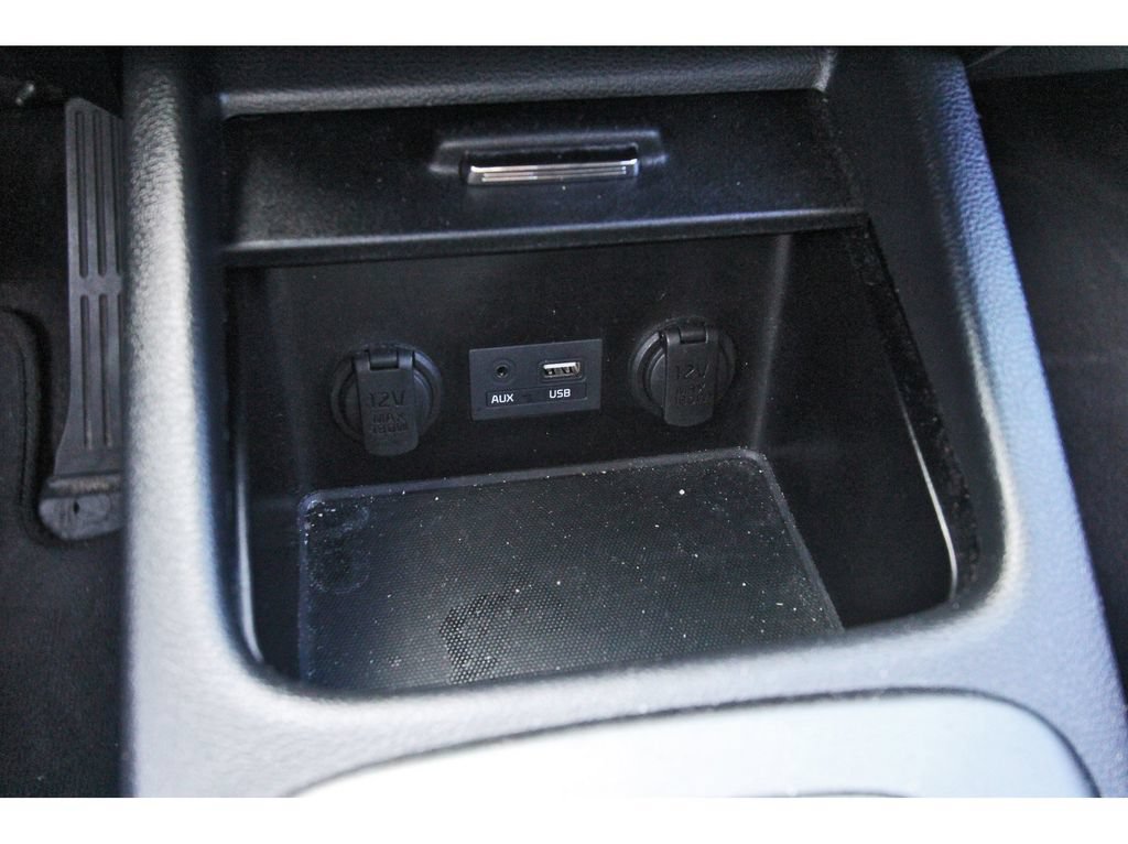 Used 2016 Kia Forte LX FWD image 25