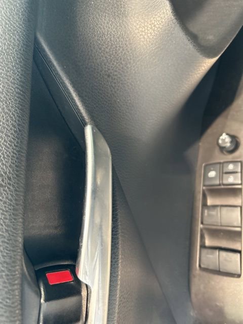 Used 2021 Toyota Camry LE FWD image 9