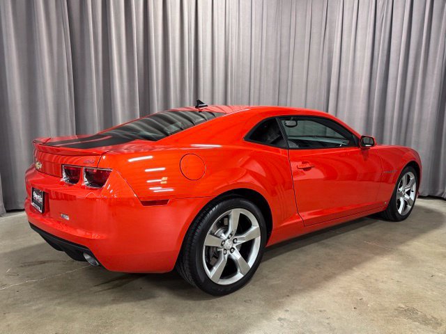 Used 2010 Chevrolet Camaro SS w/ RS Package RWD image 5