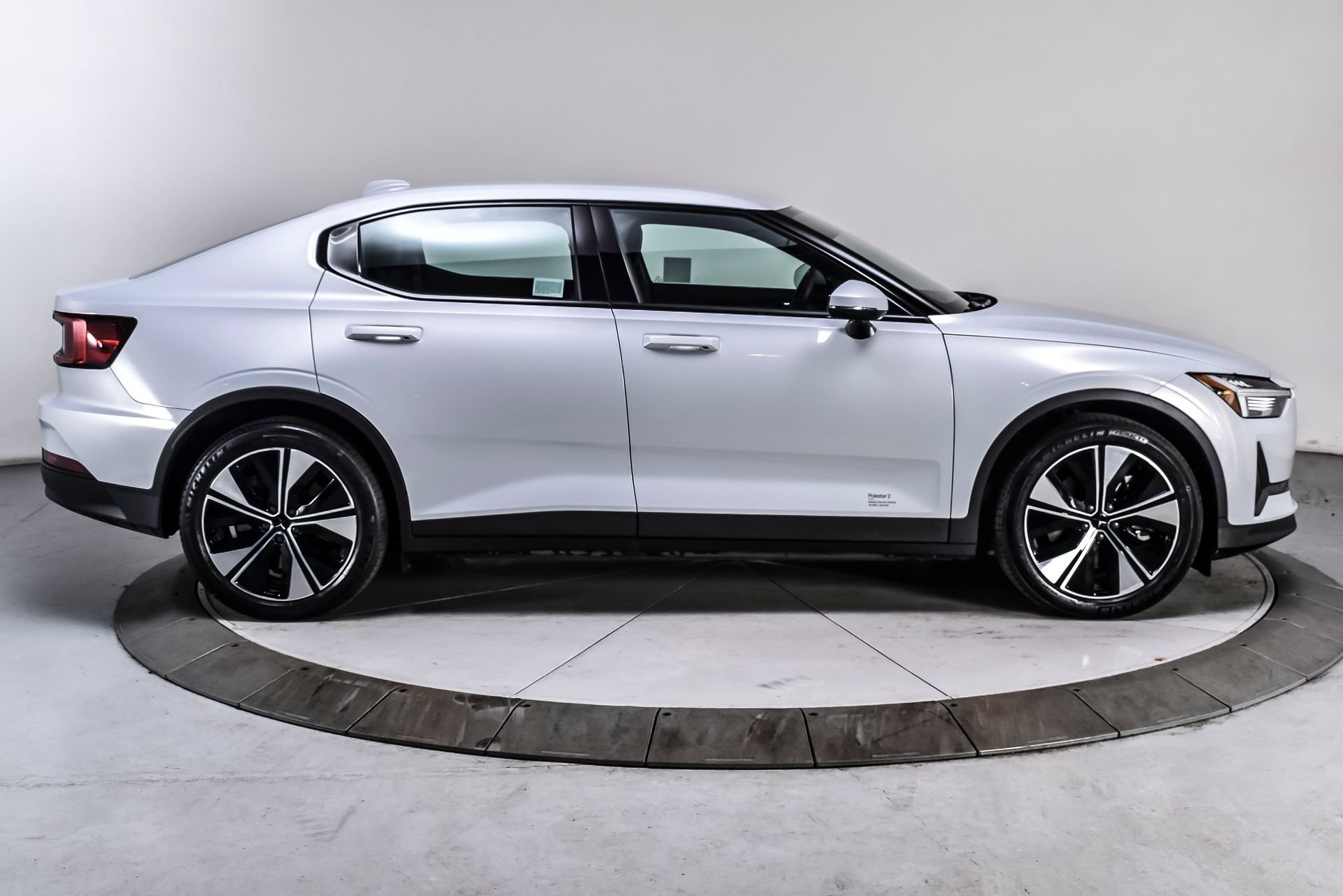 Used 2023 Polestar Polestar 2 AWD/4WD image 7