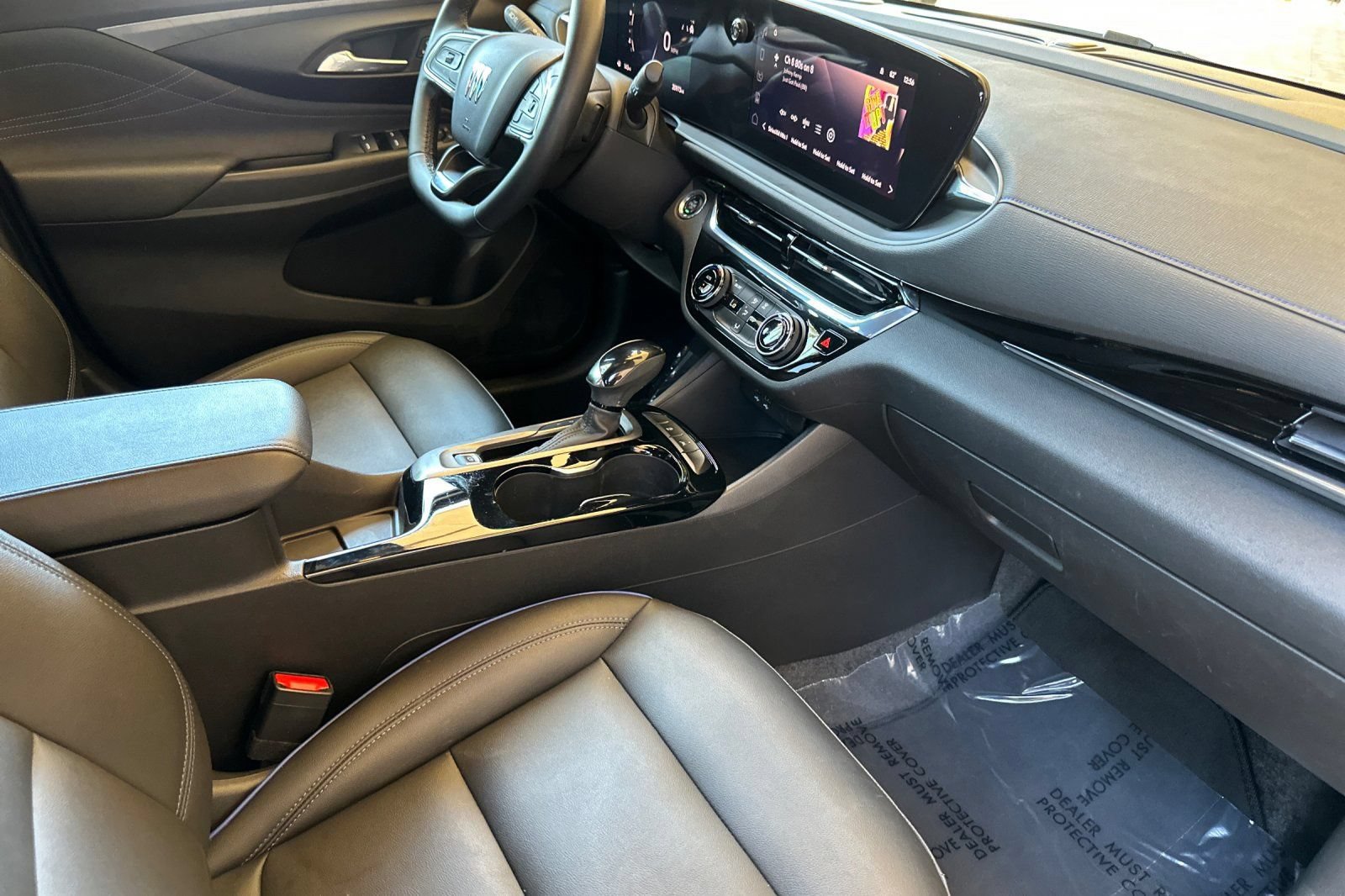 Certified 2025 Buick Envista Sport Touring FWD image 16