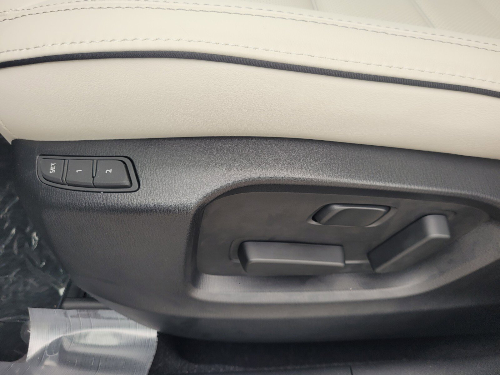 New 2025 MAZDA CX-5 AWD 2.5 S w/ Premium Plus Pkg image 4