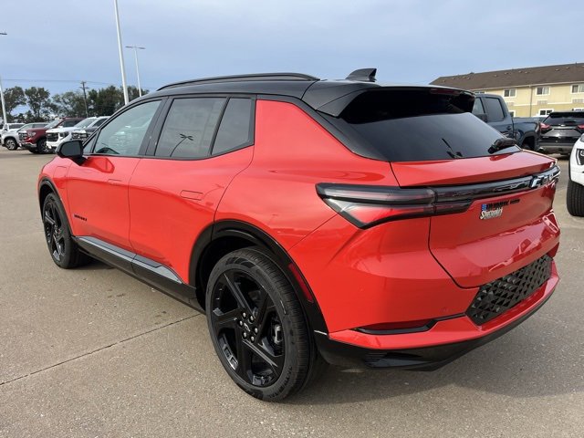 New 2026 Chevrolet Equinox EV RS image 6