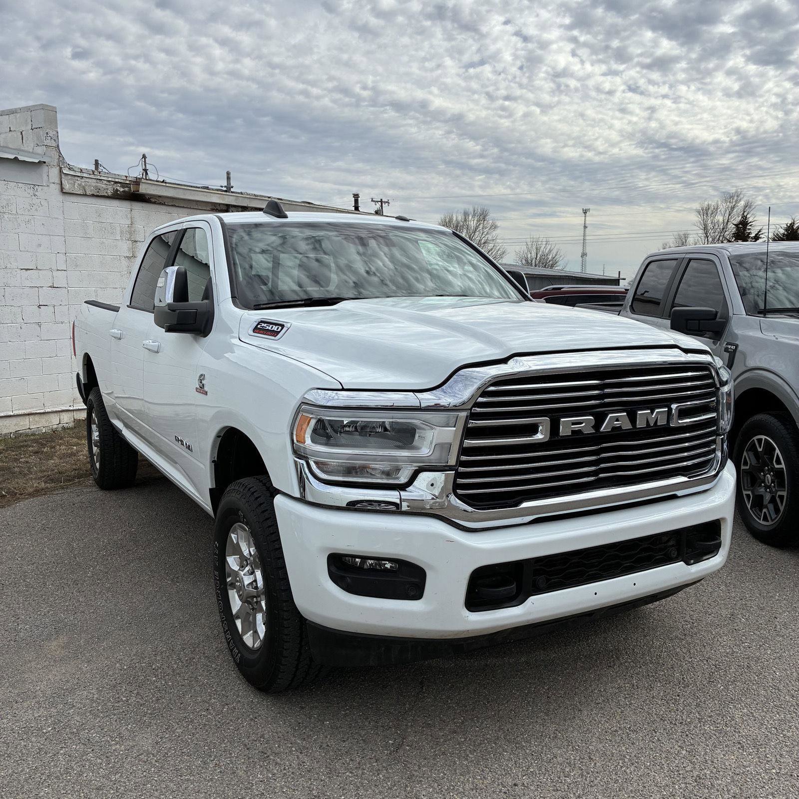 Used 2024 RAM 2500 Laramie w/ Safety Group image 16