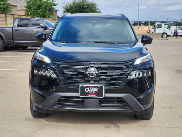Used 2026 Nissan Rogue Dark Armor FWD image 11