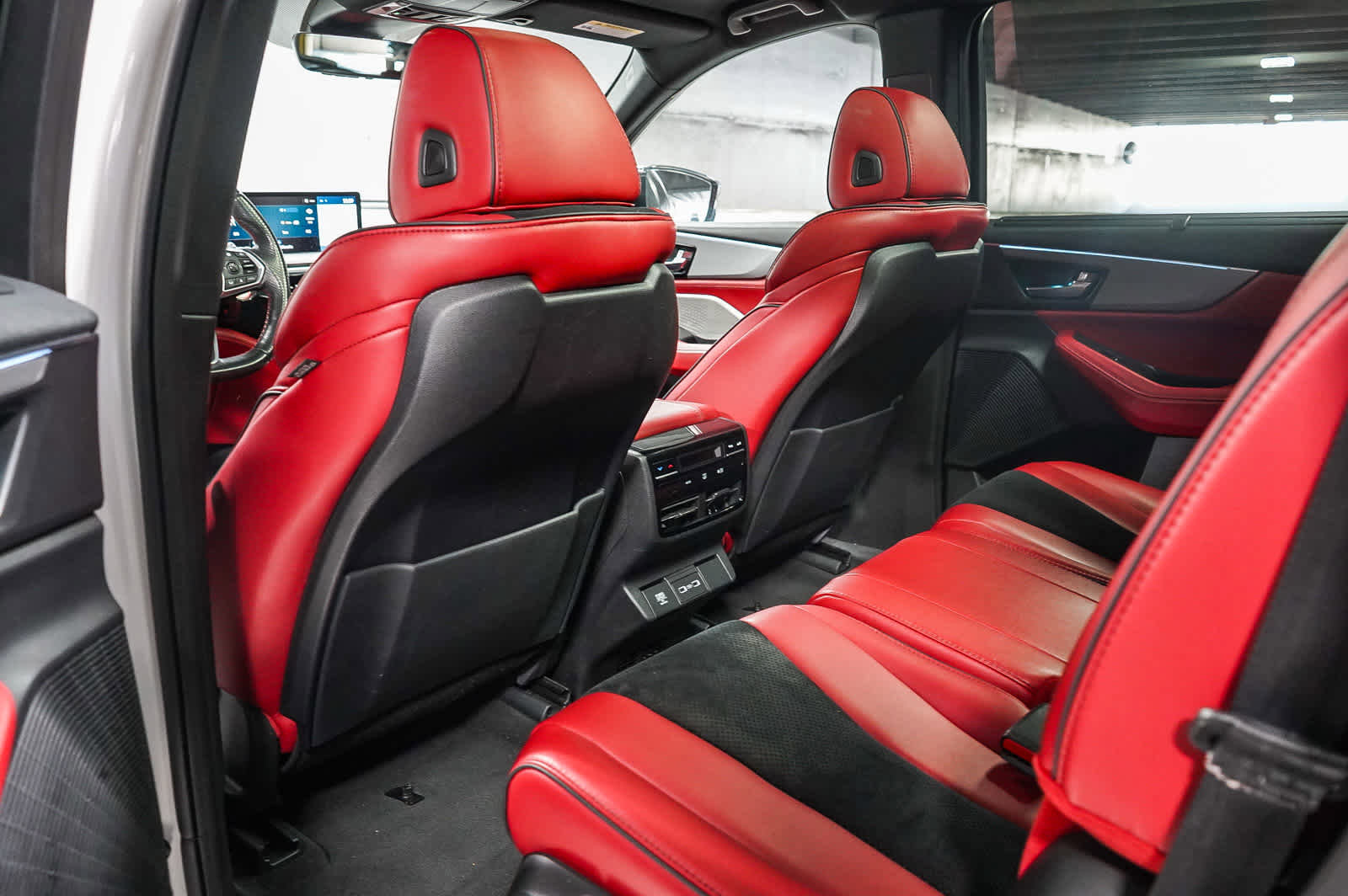 Used 2023 Acura MDX A-Spec image 22