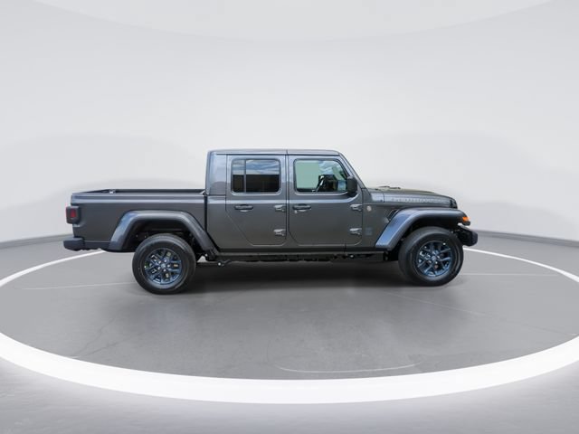 New 2026 Jeep Gladiator Sport AWD/4WD image 9