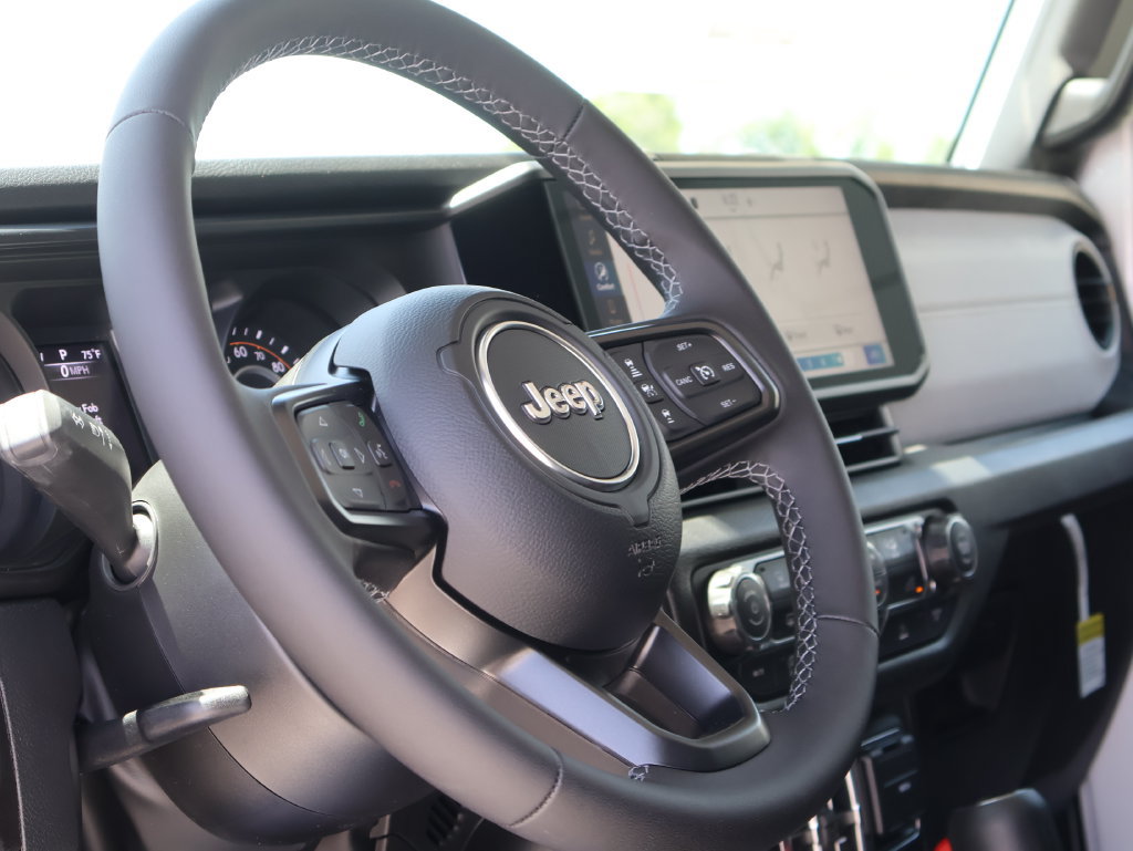 New 2026 Jeep Gladiator Sport AWD/4WD image 24