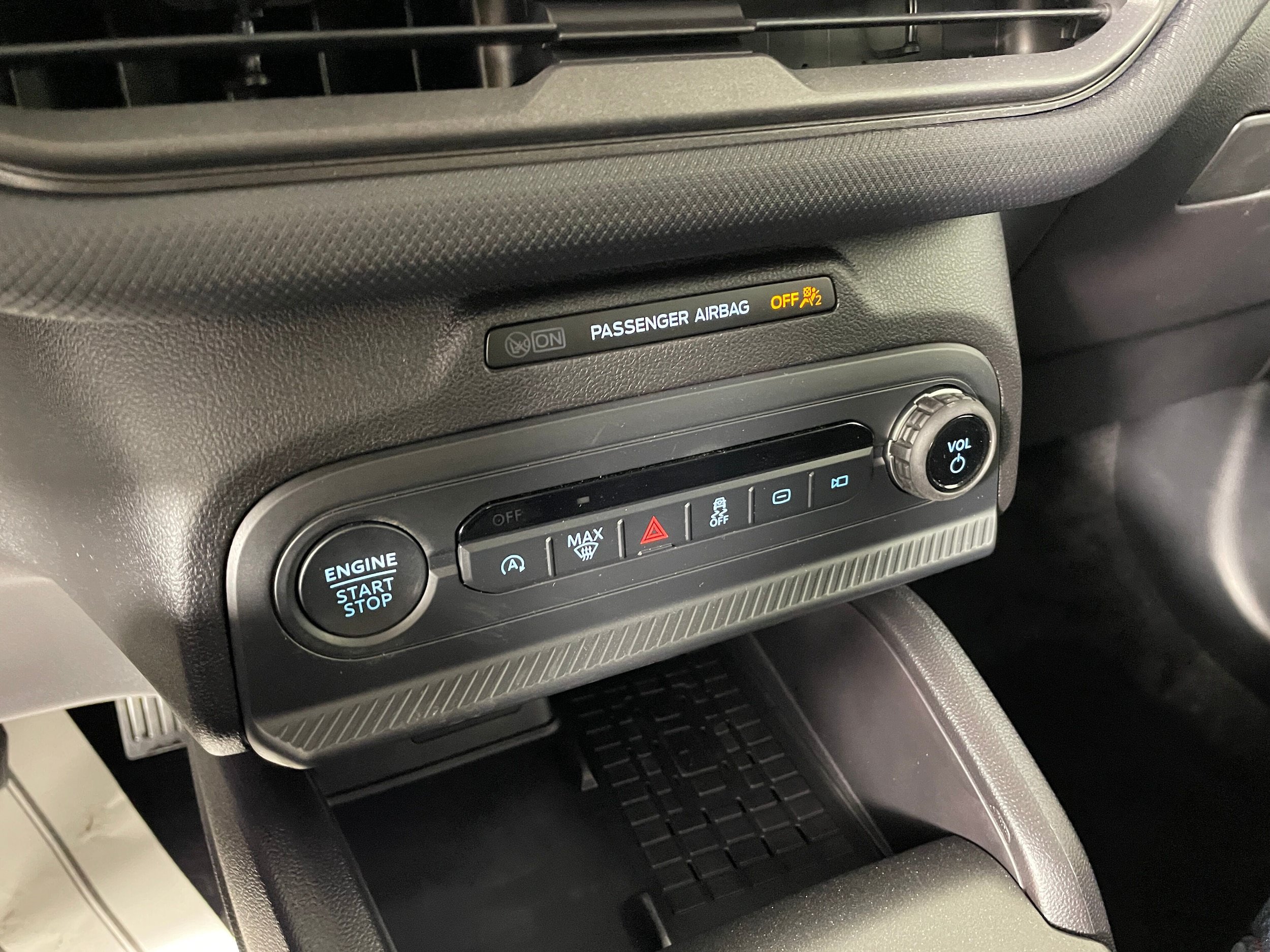 New 2025 Ford Bronco Sport Heritage w/ Convenience Package AWD/4WD image 6