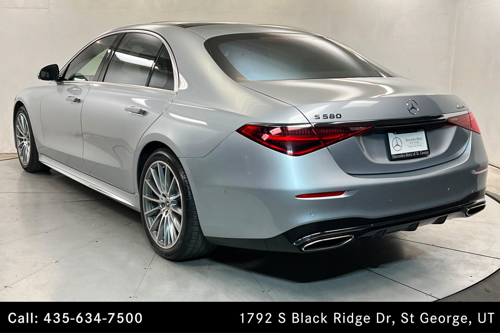 Certified 2022 Mercedes-Benz S 580 4MATIC Sedan image 3