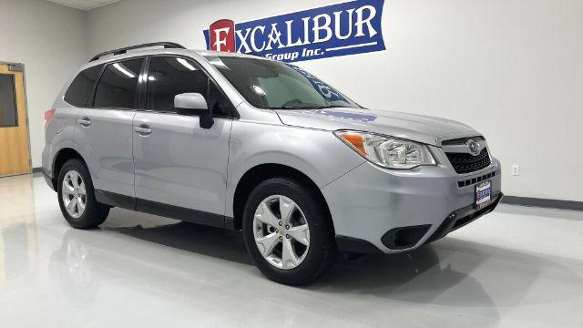 Used 2016 Subaru Forester 2.5i Premium AWD/4WD image 2