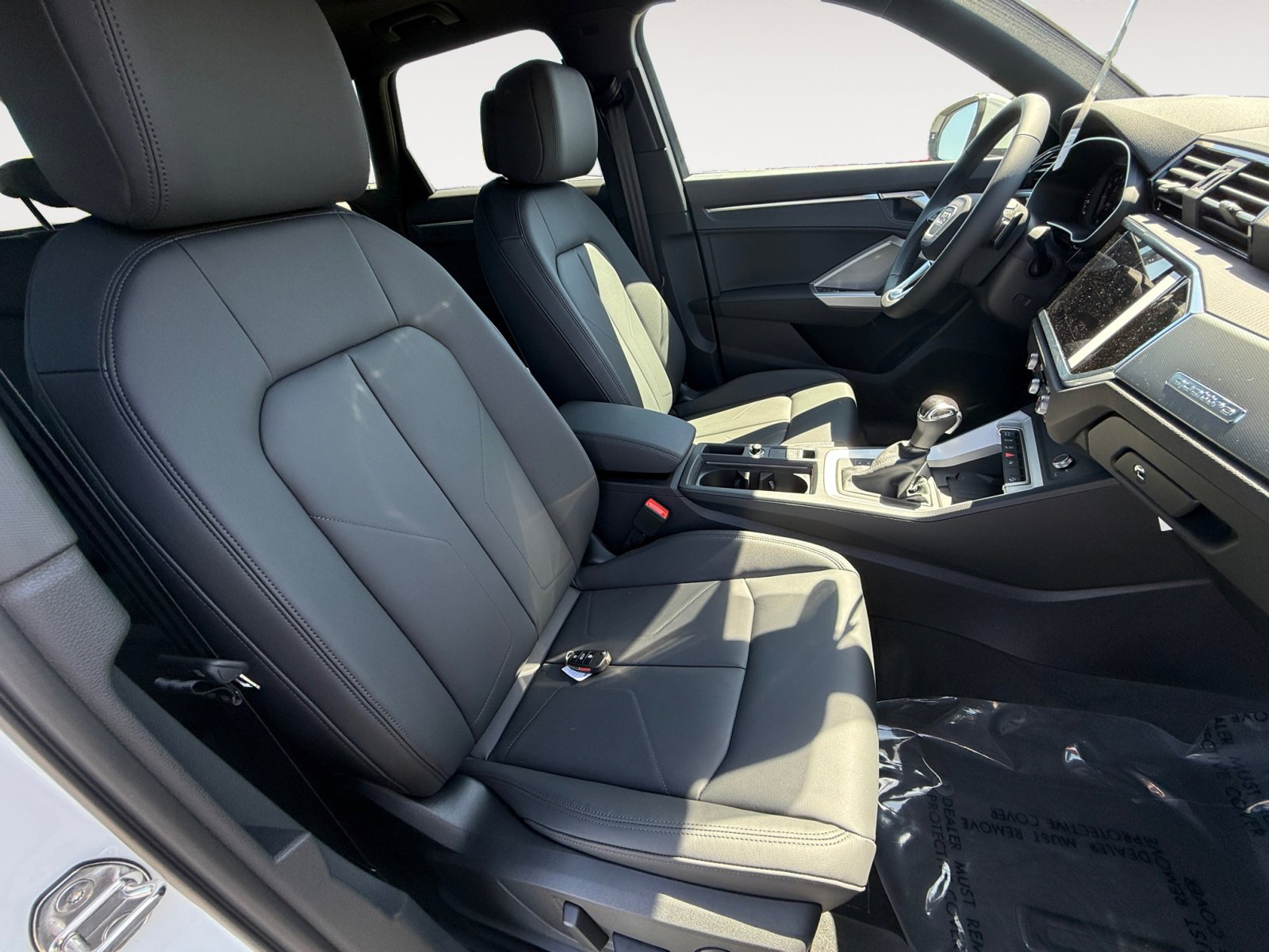 New 2025 Audi Q3 2.0T Premium image 19