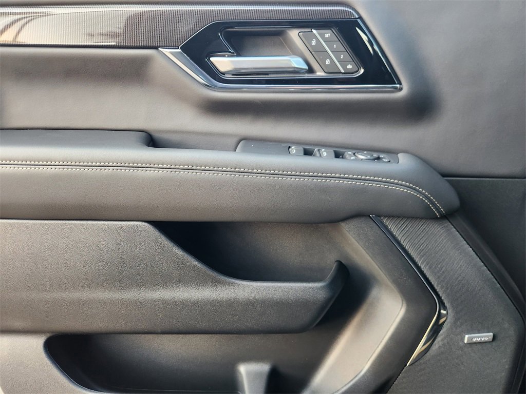 New 2026 GMC Yukon Elevation w/ Elevation Premium Package image 15