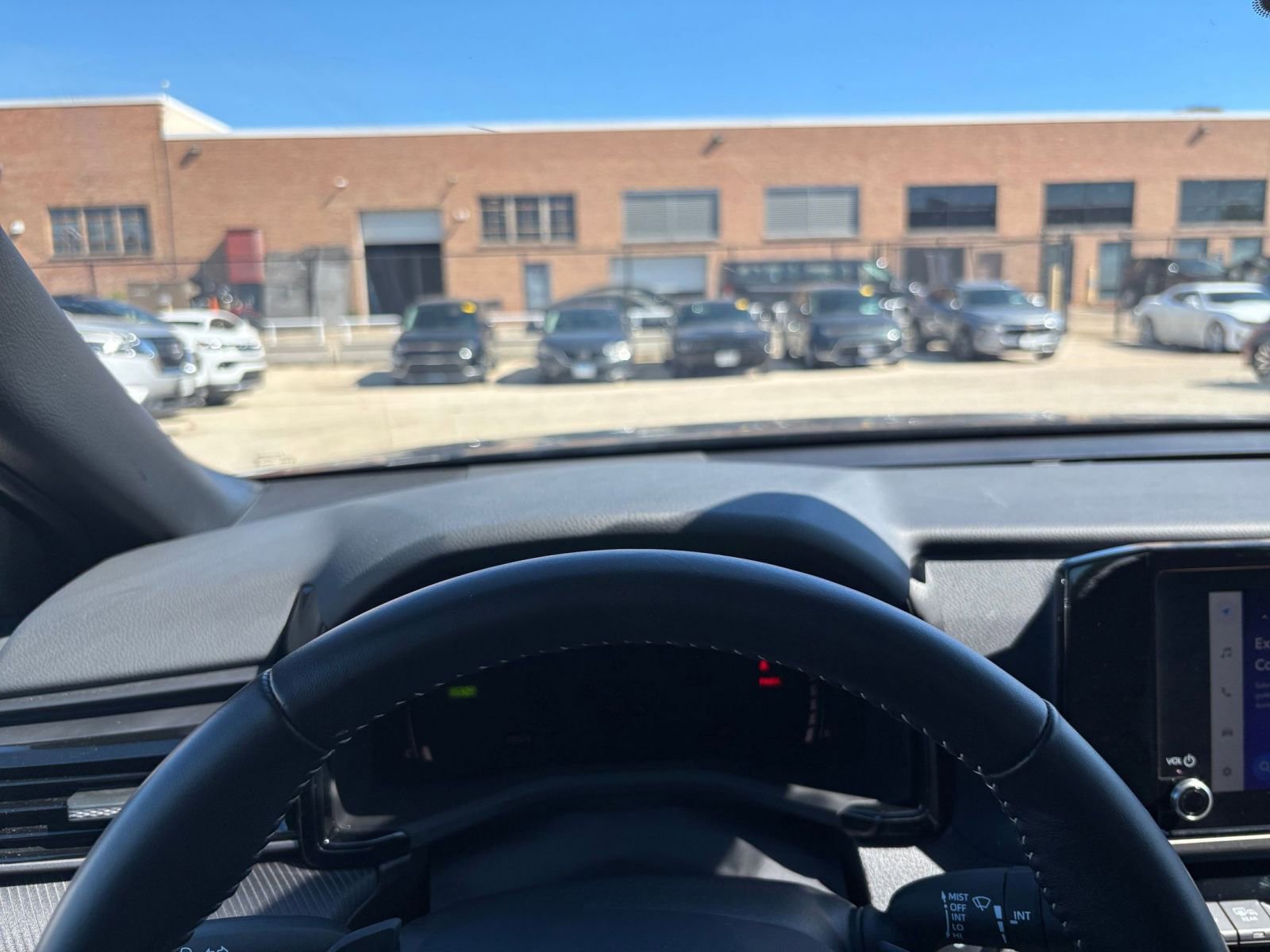 Used 2025 Toyota Camry SE FWD image 33